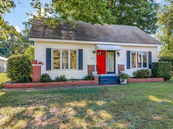 251 Charles Riddle Rd, Sanford, NC 27330