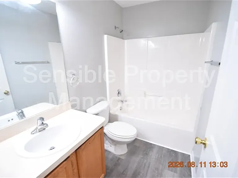 7411 Canterbury St — Photo 23