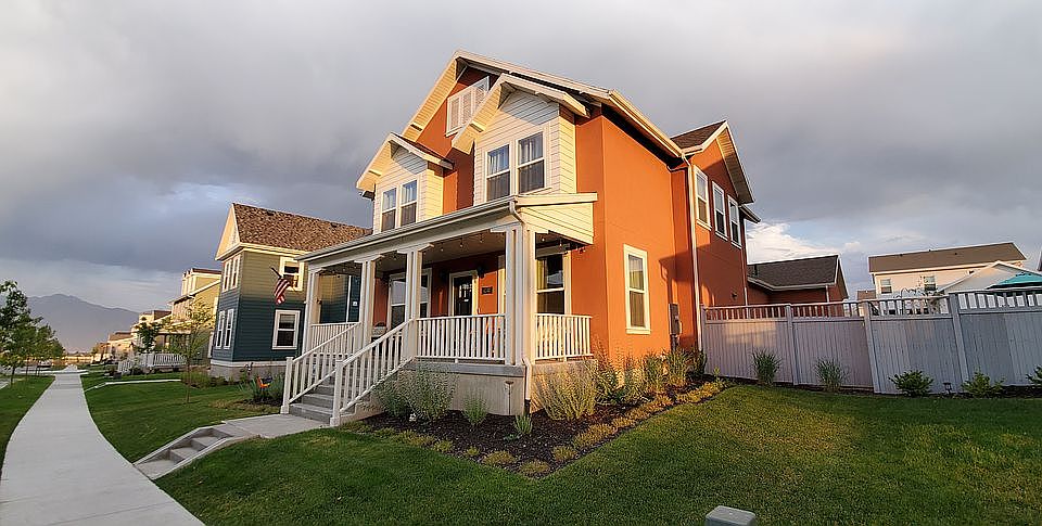 1st image of 6347 W Meadow Grass Dr