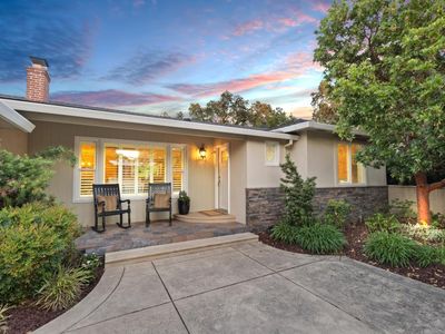 330 Ross Way, Sacramento, CA, 95864