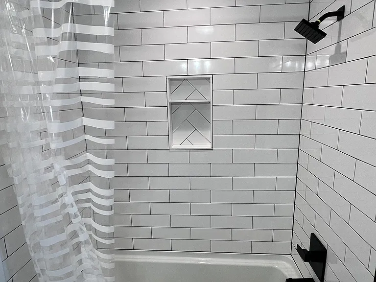 2060 Ruckle St — Photo 22