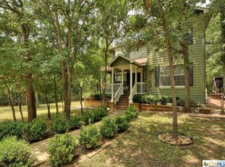 182 Catfish Ln, Lockhart, TX 78644