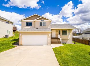 962 N Fox Ridge Rd, Medical Lake, WA 99022