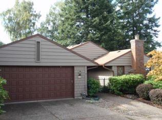 4654 SW Flower Pl, Portland, OR 97221