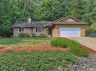 130 Rainier Ln, Port Ludlow, WA 98365