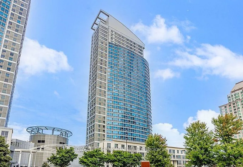 38 Lee Centre Dr #3308