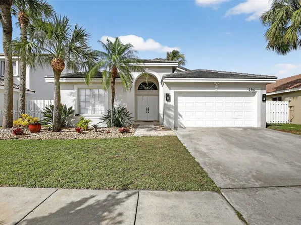 284 SW 180th Ave, Pembroke Pines, FL 33029