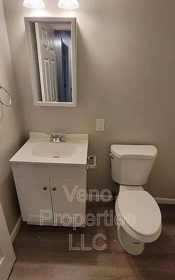 40 McIntyre St #B2 — Photo 19