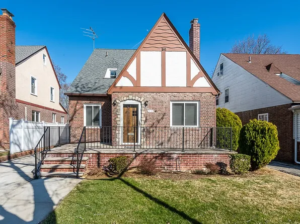 8043 232nd St, Queens Village, NY 11427