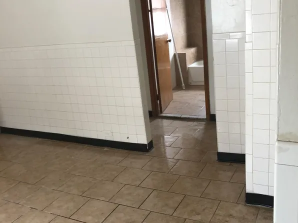 16531 Burnside Ave #2, Cleveland, OH 44110