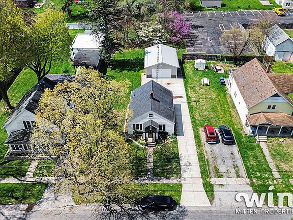 2nd image of 316 Sutherland Ave
