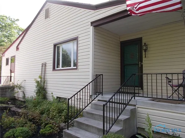 5855 Fryer Ave, Toledo, OH 43615