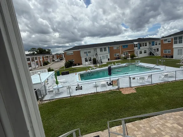 1458 Tamiami Trl #T7, Pt Charlotte, FL 33948