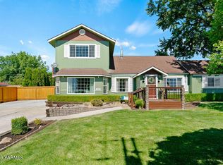3207 Butterfield Rd, Yakima, WA 98901