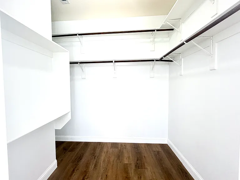 1219 Arbor Park Dr — Photo 23