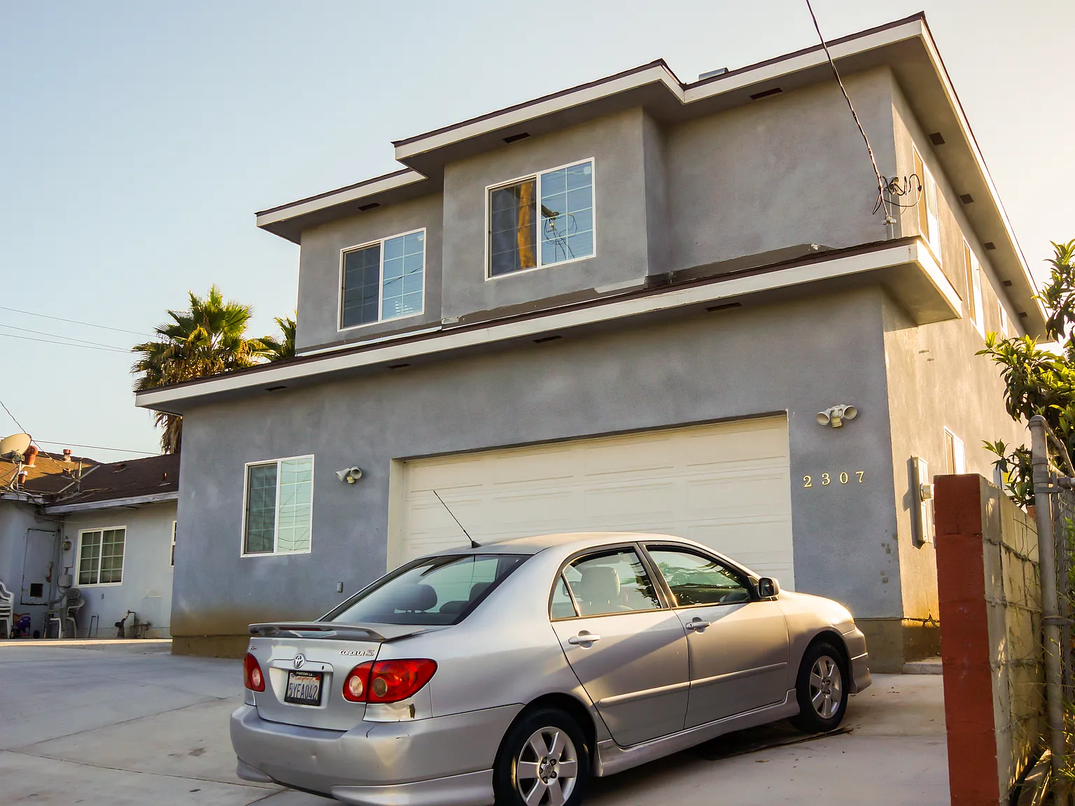 3 bed, 1800 sqft, $3,200 — Photo 1