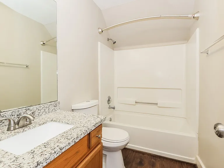 9711 Farrell Dr — Photo 16