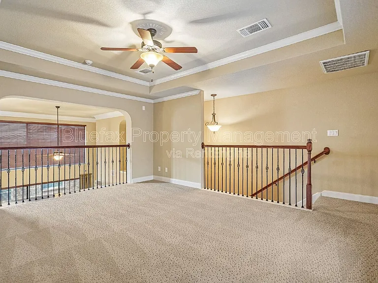 7654 Culebra Valley — Photo 24