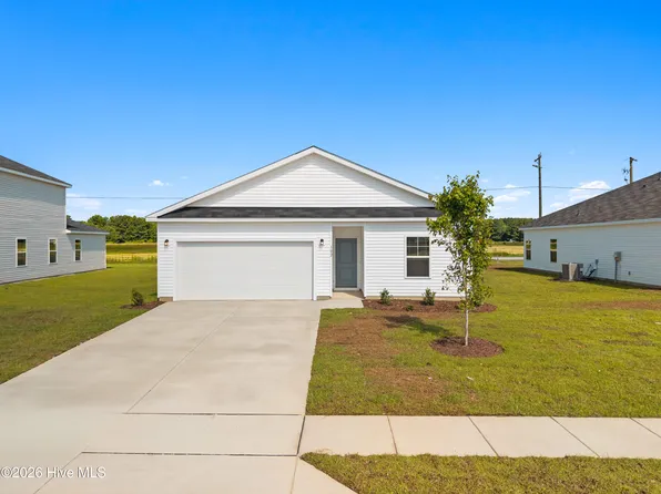 102 Nesbitt Court, Jacksonville, NC 28546