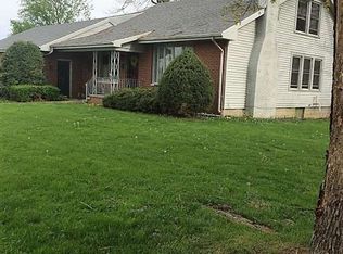 509 D St NE, Linton, IN