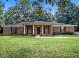 3324 Meadow Ln, Mobile, AL 36618