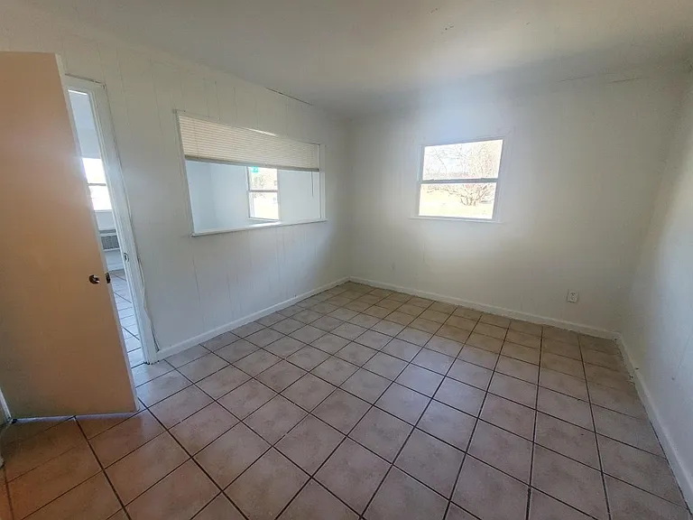 2300 Alfalfa Ln — Photo 4