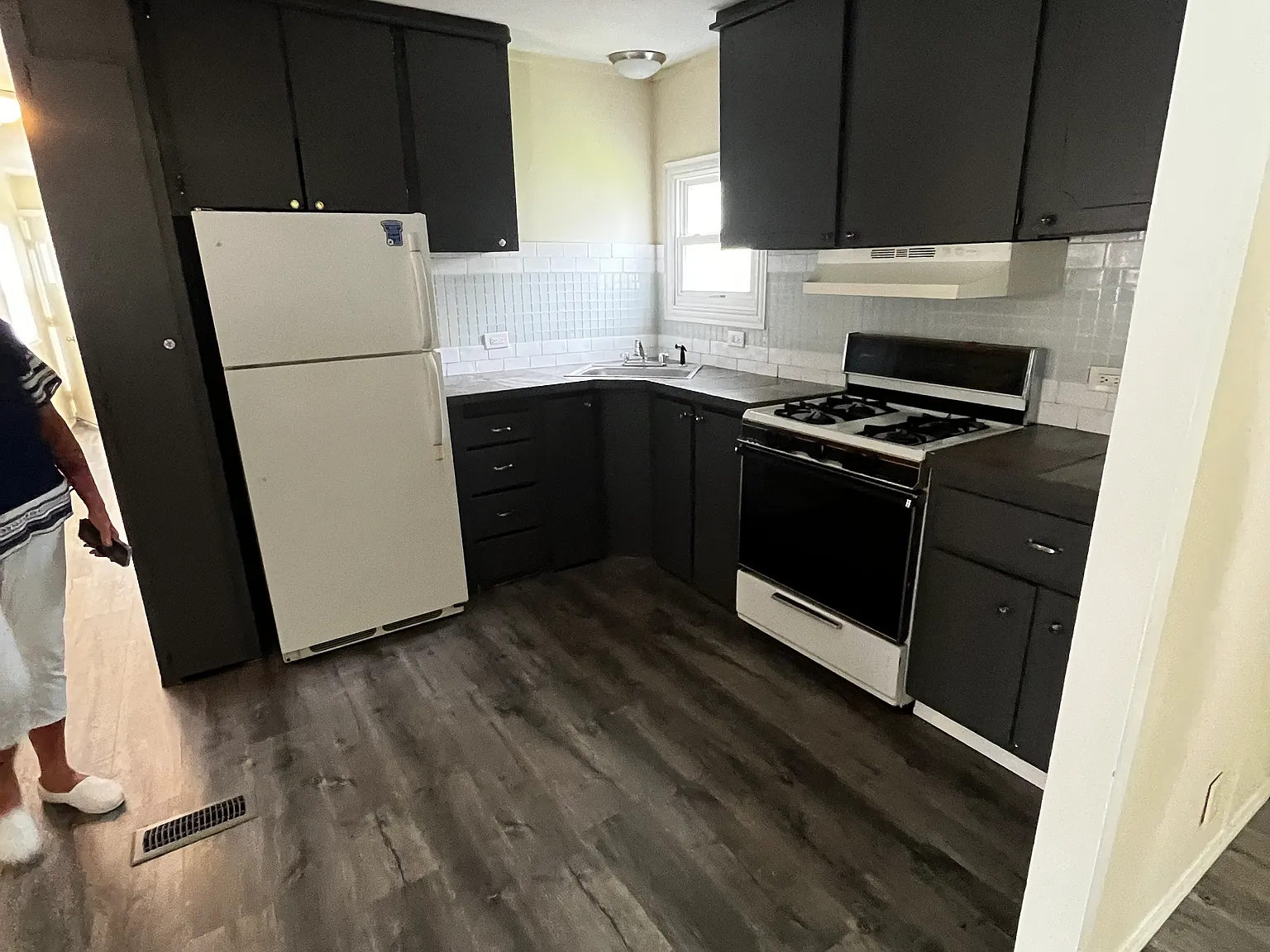 2 bed, $1,200 — Photo 4