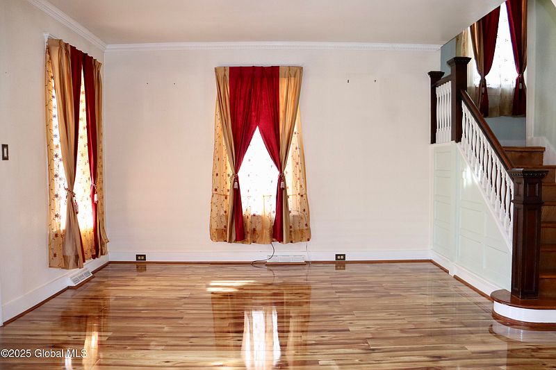5th image of 433 N Brandywine Avenue