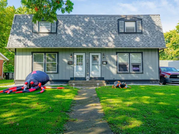 1218 E Cleveland Ave, Hobart, IN 46342