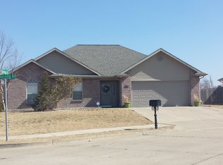 5102 Hatteras Dr, Columbia, MO 65202
