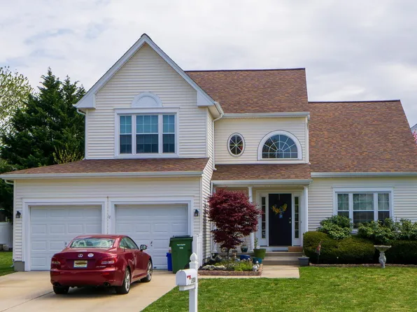 200 Windswept Dr, Egg Harbor Township, NJ 08234