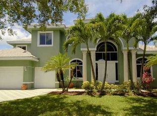 3373 Hollywood Oaks Dr, Fort Lauderdale, FL 33312