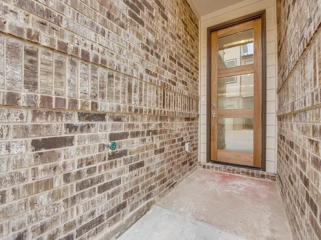 2 bed, 2.5 bath, 1506 sqft, $2,650 — Photo 2