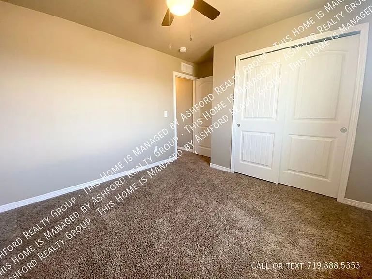 6142 Meadowbank Ln — Photo 15