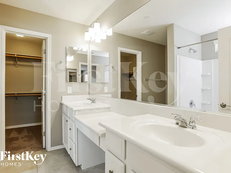 29079 N 124th Dr — Photo 10