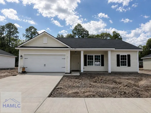 246 Juniper Dr, Hinesville, GA 31313