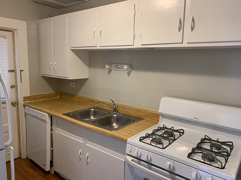 1622 Valley Ave — Photo 58