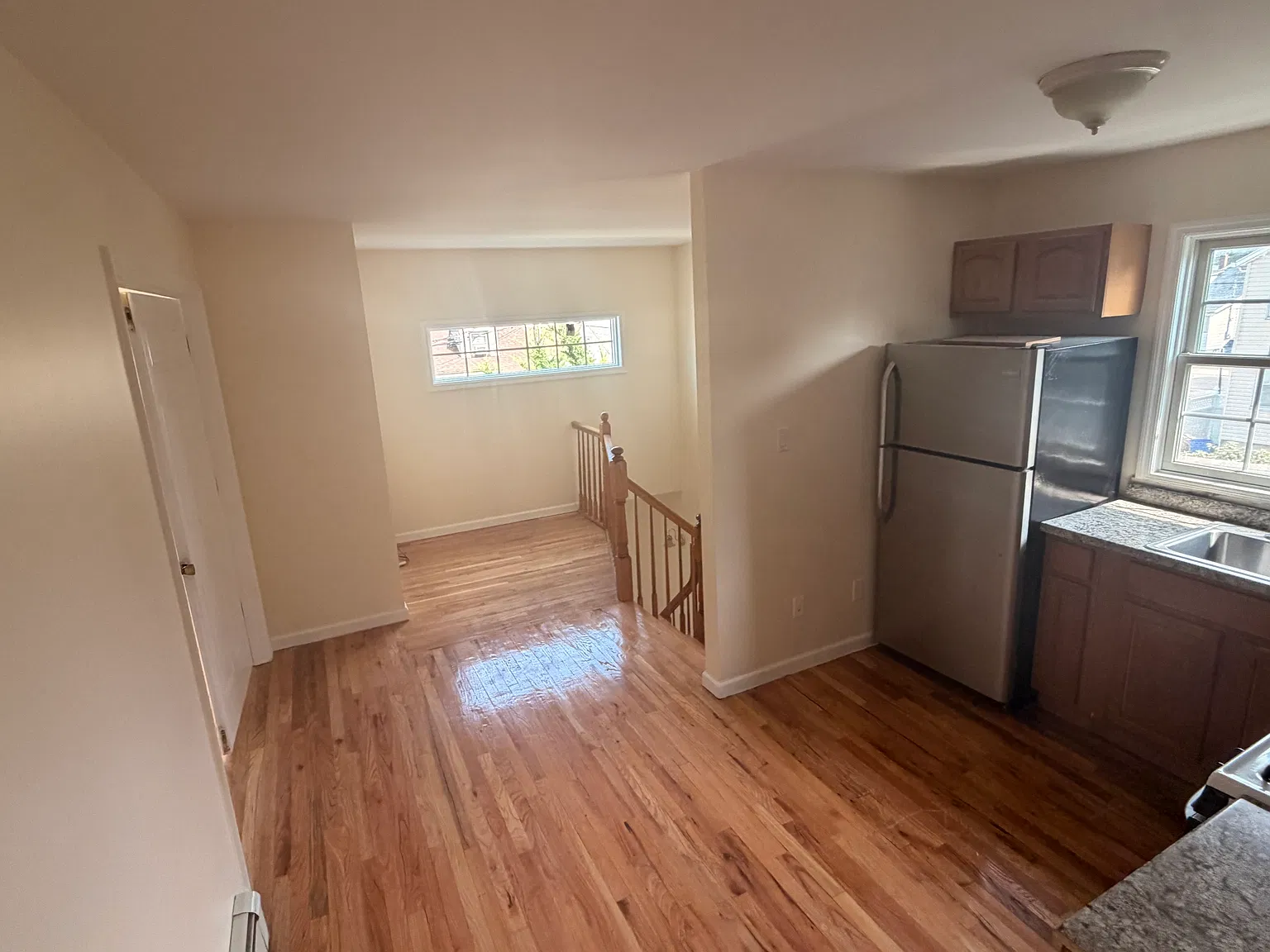 3 bed, $3,800 — Photo 3