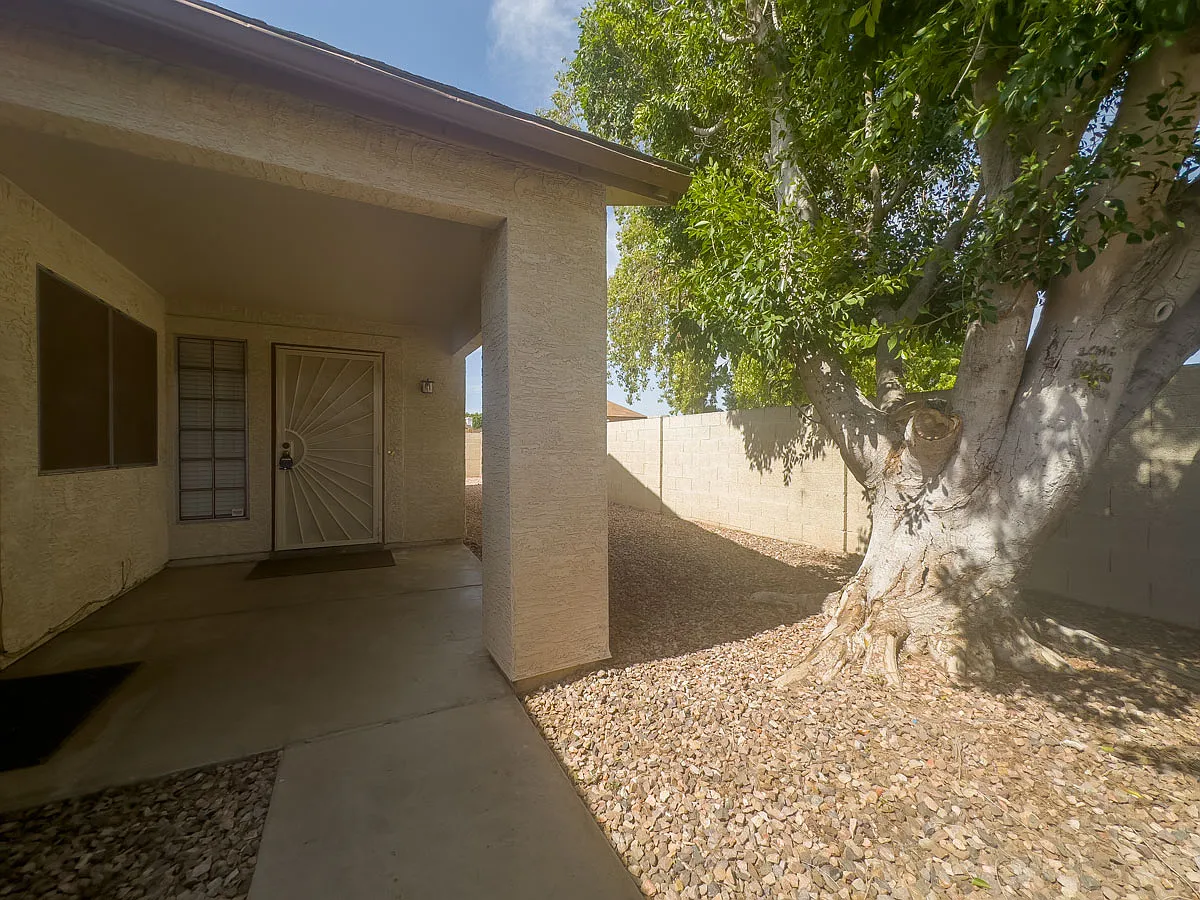 2 Bed + 2 Bath In Peoria + Community Pool — Photo 3