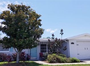 2010 Dartmouth Dr, Holiday, FL 34691