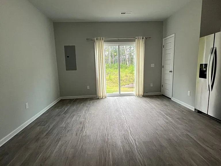 163 Buckhorn Ave — Photo 4