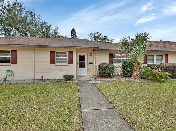 2 Villa Villar Ct #2, Deland, FL 32724
