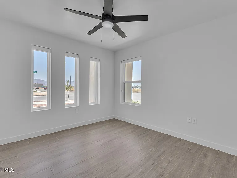 5981 Ruidoso Downs St — Photo 14