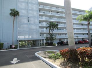 5500 NW 2nd Ave APT 221, Boca Raton, FL 33487