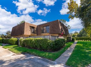 5258 Coral Ct #605, Orlando, FL 32811