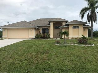 1405 NE 5th Pl, Cape Coral, FL 33909