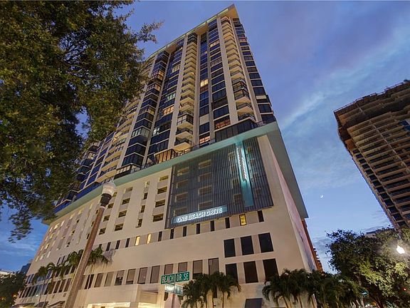 2nd image of 1 Beach Dr SE Unit 1504