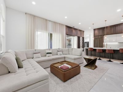 12363 Clearfalls Drive, Boca Raton, FL, 33428