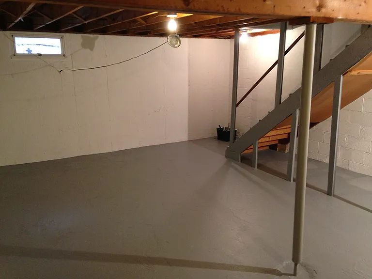 1285 Taft Ave #B — Photo 2