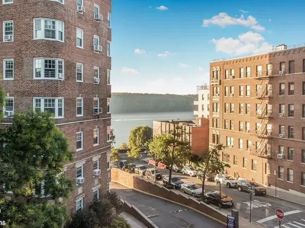 205 Cabrini Boulevard image 16 of 20